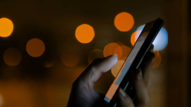 Smartphone en manos de usuario